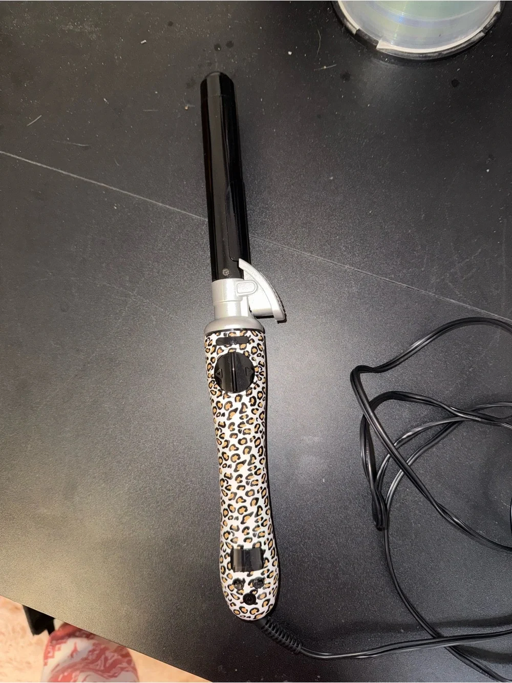 Leopard Print Curling Wand - Black Barrel